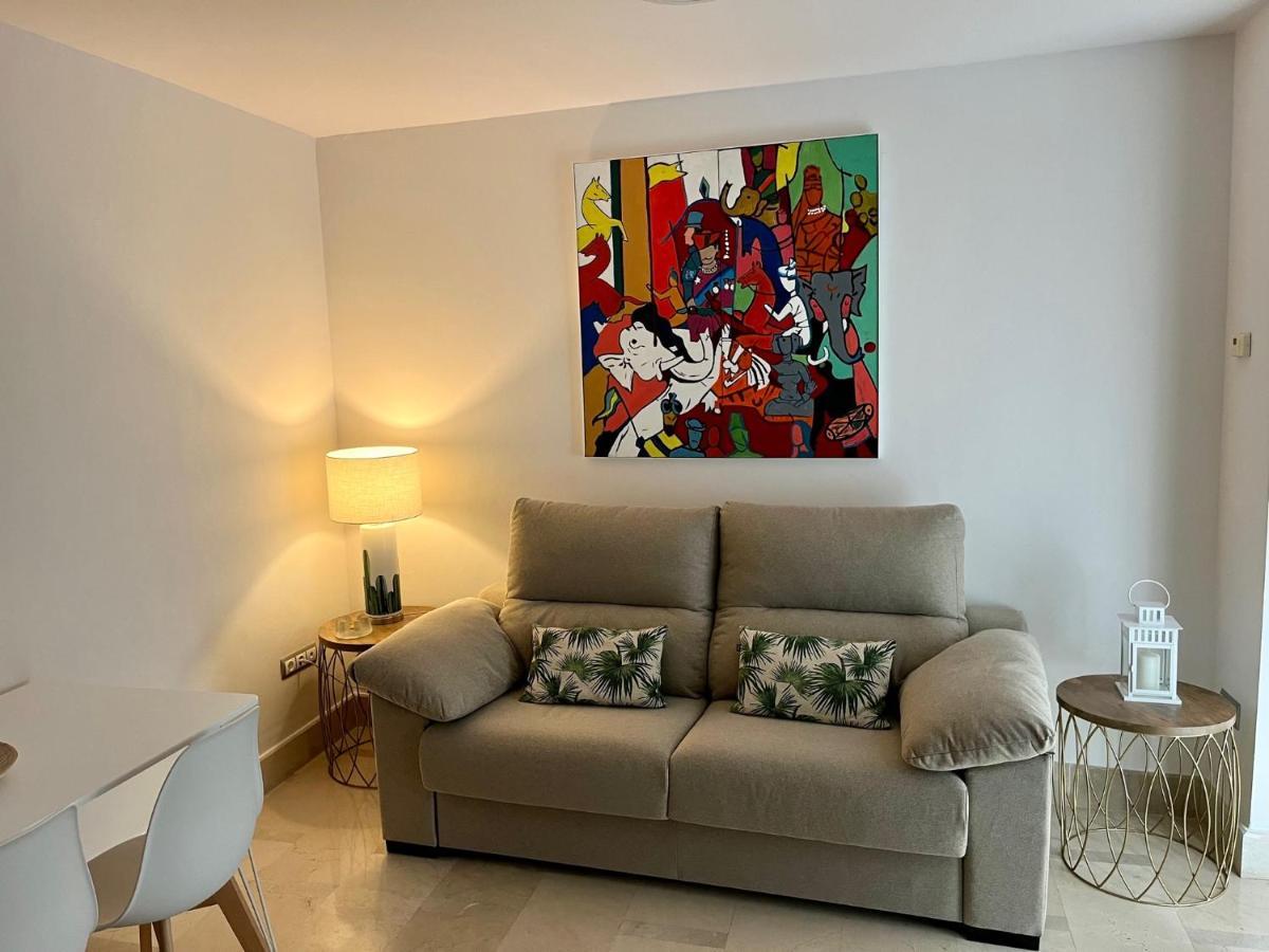 1d Brand New Downtown Sevilla, Azofaifo Street Appartement